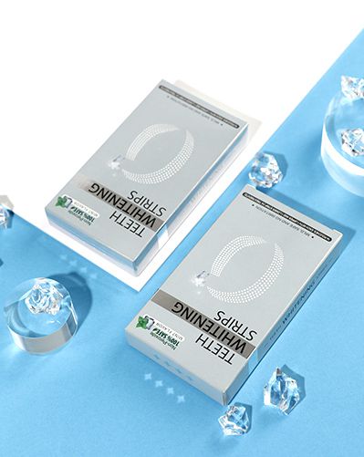 Tiras de clareamento dental sem peróxido