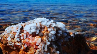 Saúde e beleza com o sal do Mar Morto